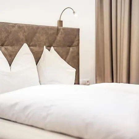 Quality Hosts Arlberg - Afoch Fei - Bed & Breakfast *